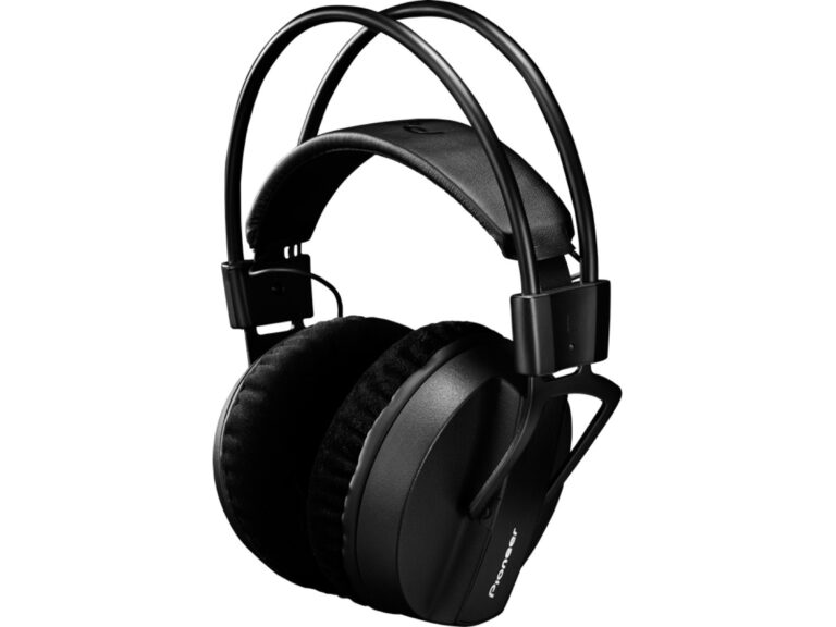 Pioneer HRM-7 DJ Headphones
