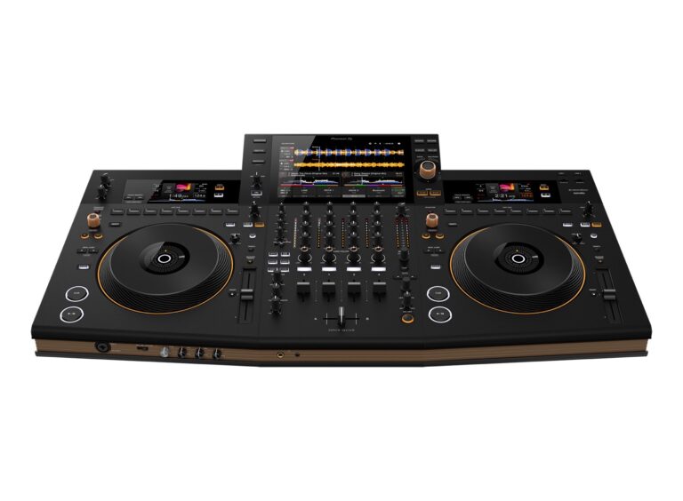 Pioneer OPUS-QUAD DJ system